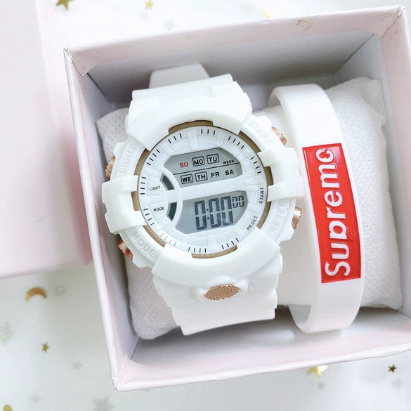 Leisure Electronic Watch For Female With Silicone Strap And Plastic Case In Cute Maiden Style With Heart Shape