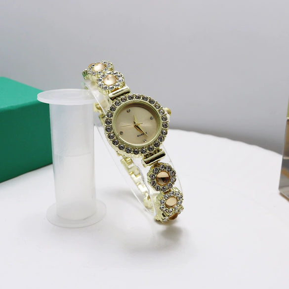 Leisure Fashion Women's Watch Alloy Case Stainless Steel Strap Mineral Strengthened Mirror Round Dial Chalcedony Bracelet Quartz Watch