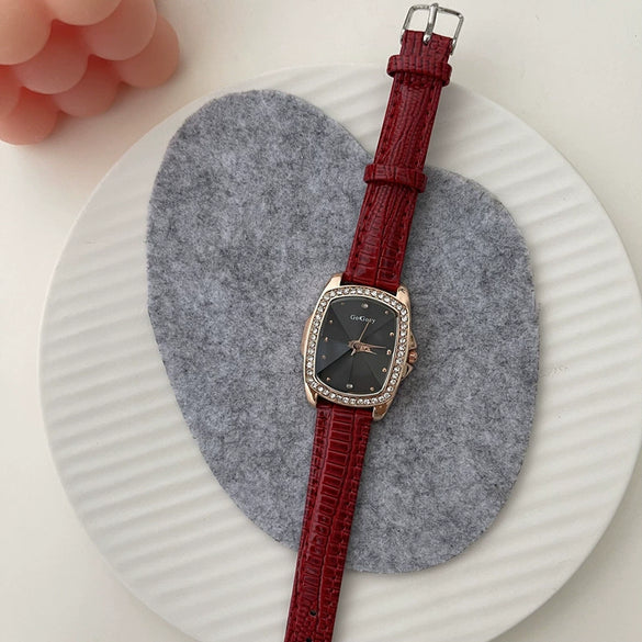 Leisure Female Student Watch With Alloy Case And Ordinary Glass Mirror Square Dial