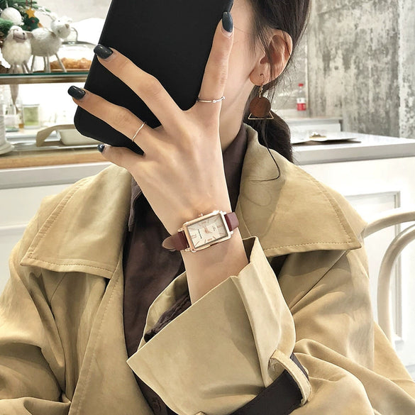 Leisure Quartz Belt Watch For Female Middle School Students Alloy Case Pu Strap Rectangle Dial