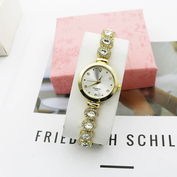 Leisure Women's Quartz Bracelet Watch Alloy Case Stainless Steel Strap Round Dial