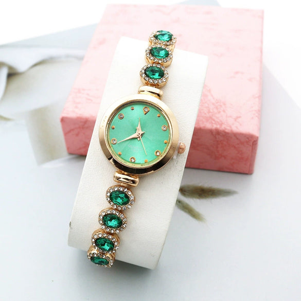 Leisure Women's Quartz Bracelet Watch Alloy Case Stainless Steel Strap Round Dial