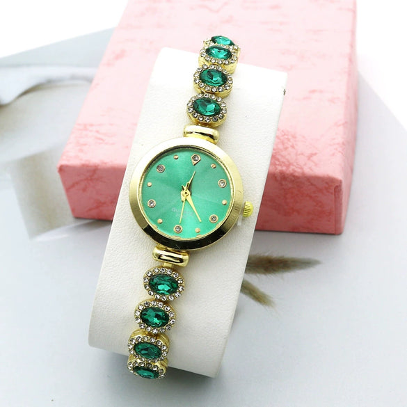 Leisure Women's Quartz Bracelet Watch Alloy Case Stainless Steel Strap Round Dial