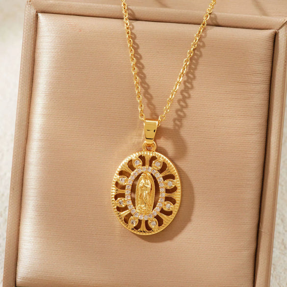 Light Luxury Copper Geometric Pendant Necklace With Electroplating For Women And Men
