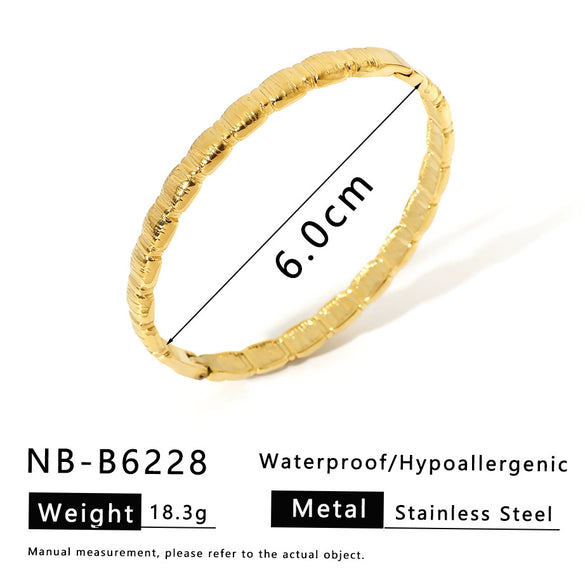Light Luxury Fashion Bamboo Gestapa Bracelet For Women Stainless Steel With 18K Vacuum Plating In Furnace