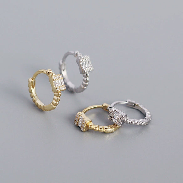 Light Luxury Geometric S925 Silver Diamondembedded Earrings For Women With Electroplating