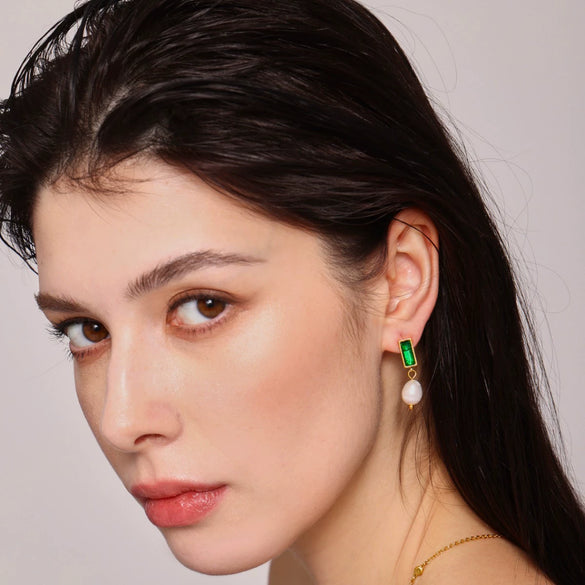 Light Luxury Geometric Zircon Freshwater Pearl Earrings With Electroplating