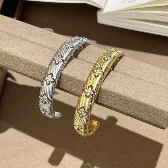 Light Luxury Gold Plated Copper Diamondshaped Flower Zircon Brushed Finish Hollow Bracelet