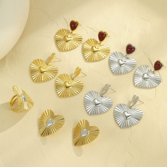 Light Luxury Heartshaped Stainless Steel 18K Electroplated Women's Earrings