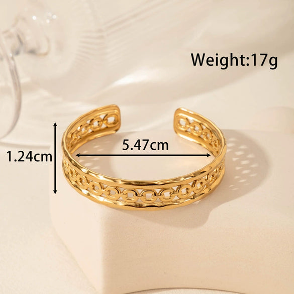 Light Luxury High End Sense Niche Exaggerated Stainless Steel Snake Shaped Geometric Titanium Steel Opening Bracelet With Electroplating