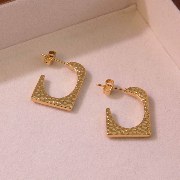 Light Luxury High Grade Electroplated Stainless Steel Solid Earrings With Love Geometric And Heart U Shaped Texture And Stainless Steel Ear Buckle