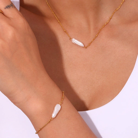 Light Luxury Internet Celebrity Women's Bracelet Set With Baroque Pearl Pendant Necklace Stainless Steel Electroplated Geometric Style