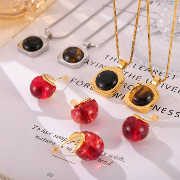 Light Luxury Jewelry Suit 316L Stainless Steel Inlaid With Tiger Eye Stone Retro Style Electroplating