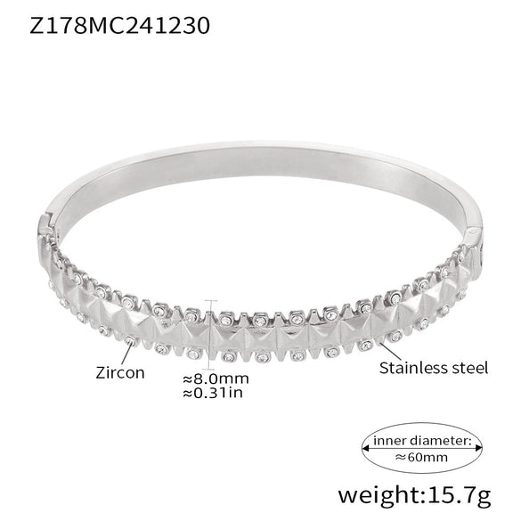 Light Luxury Minimalist Ring And Diamondencrusted Zircon Bracelet Combination Titanium Steel And Stainless Steel Geometric Style 18K Real Gold Electroplated