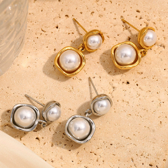 Light Luxury New Ear Jewelry For Women Stainless Steel Geometric Pearl Earrings 18K Gold Plated Electroplating