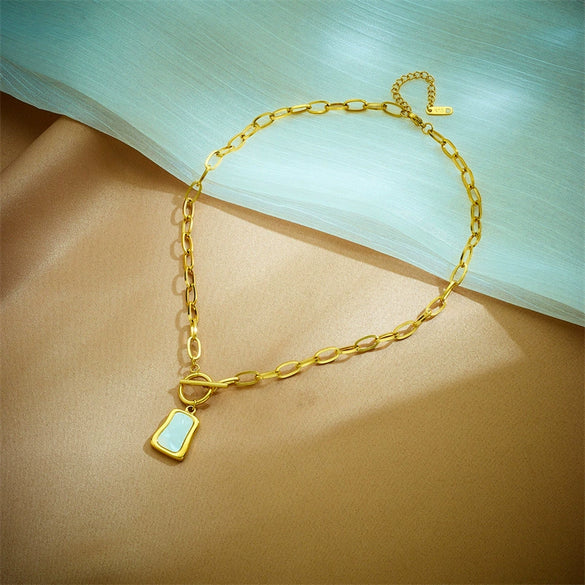 Light Luxury Niche Retro White Shell Square Pendant Titanium Steel Necklace Electroplated For Women Short Sweater Chain All Match Cold Style