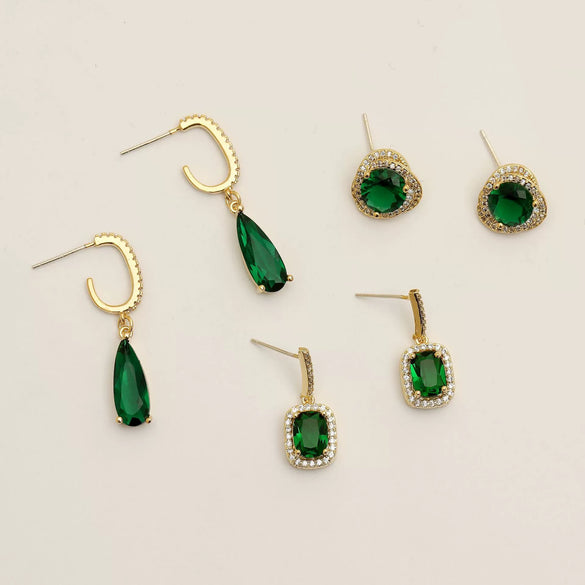 Light Luxury Retro Drop Shape Metal Earrings For Women With Electroplated Geometric Design And Green Accent