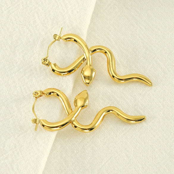 Light Luxury Snake Earrings 316L Stainless Steel 18K Electroplated Jewelry For Women
