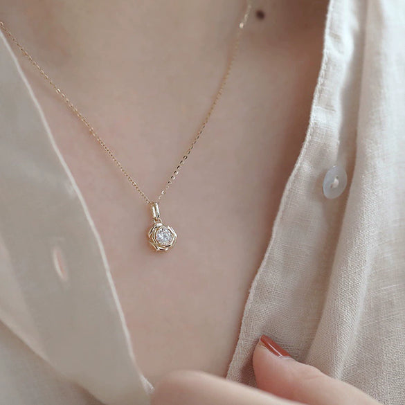 Light Luxury 925 Sterling Silver Flower Diamond Necklace For Women With 14K Gold Plating And Ochain
