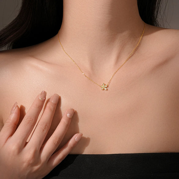 Light Luxury Style Floral S925 Sterling Silver Necklace And Cool Earrings With Platinum Or 18K Gold Electroplating
