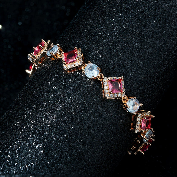 Light Luxury Sugar Cube Bracelet For Women Retro Niche Exquisite Micropaved Zircon Geometric Copper Bracelet