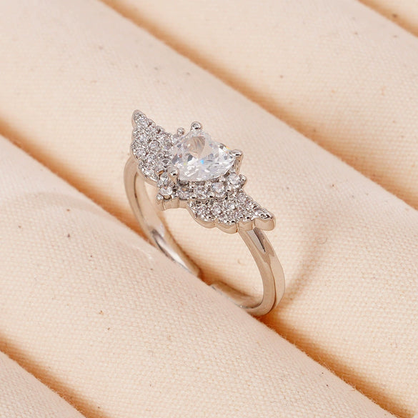 Light Luxury Women's Copper Ring Inlaid With Zircon Wing Heart Shape Electroplated