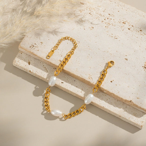Light Luxury Women's Pearl Bracelets Geometric Stainless Steel Electroplated Accessories