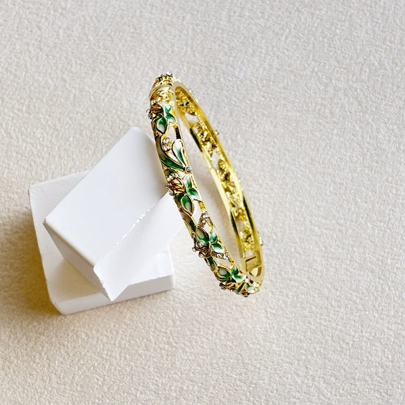 Lily Floral Openwork Enamel Bracelet With Colorful Rhinestone Accents And A Slim Circular Design