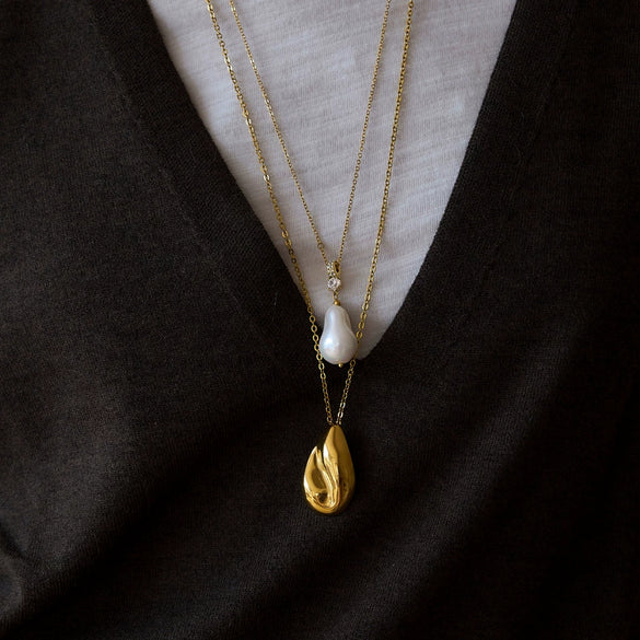 Long Geometric Glass Pearl Necklace In Stainless Steel With Vacuum Gold Plating For Women