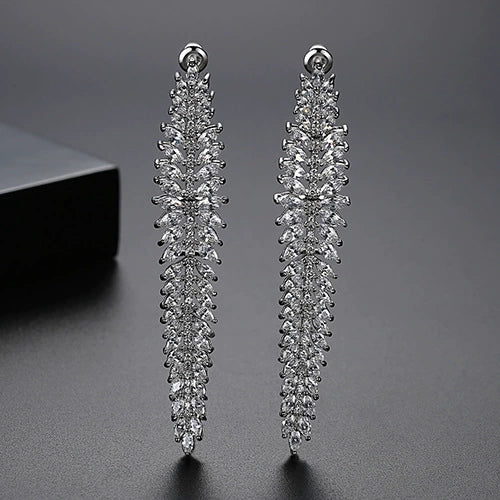 Long Leaf Geometric Copper Zircon Drop Earrings For Women With Electroplated Finish And Statement Fashion Design