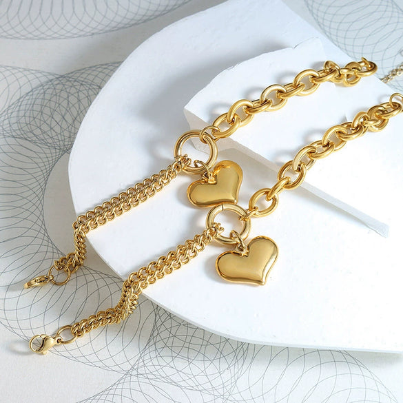 Love Almond Heart Shaped Thick Chain Girl Bracelet In Titanium Steel With Gold Inlaid Design