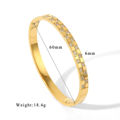 Luxurious Classic Style Solid Color Titanium Steel 18K Gold Plated Zircon Bangle In Bulk