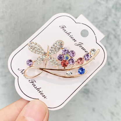 Luxurious Flower Alloy Inlay Artificial Pearls Rhinestones Women'S Brooches