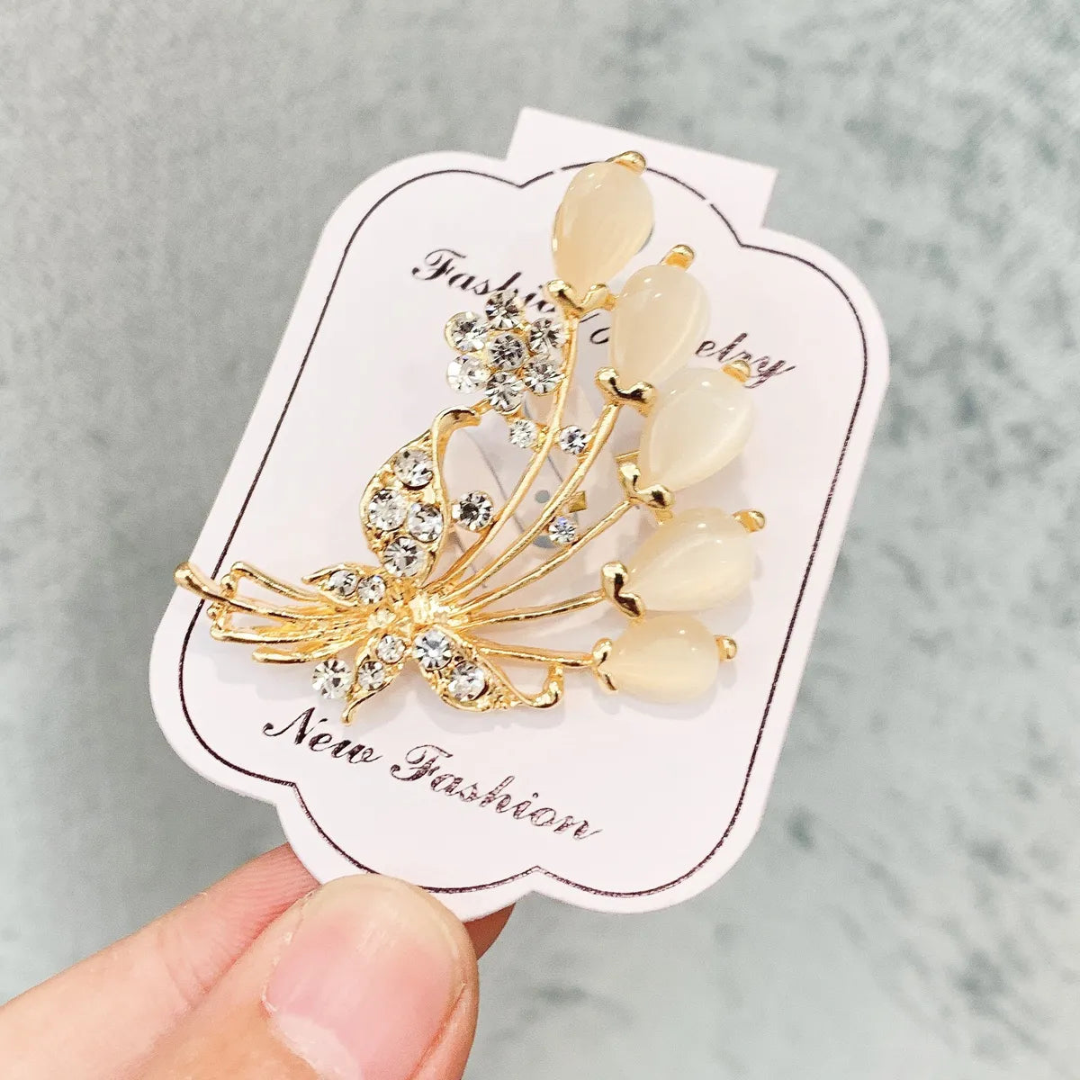 Luxurious Flower Alloy Inlay Artificial Pearls Rhinestones Women'S Brooches