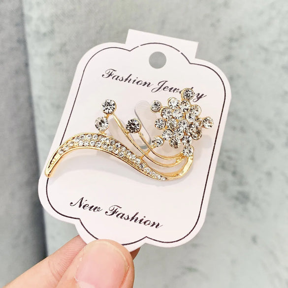 Luxurious Flower Alloy Inlay Artificial Pearls Rhinestones Women'S Brooches