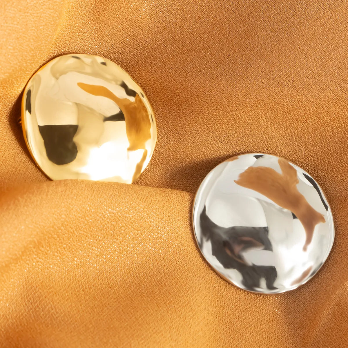 Luxurious Simple Style Round Stainless Steel Plating Unisex Brooches 1 Piece