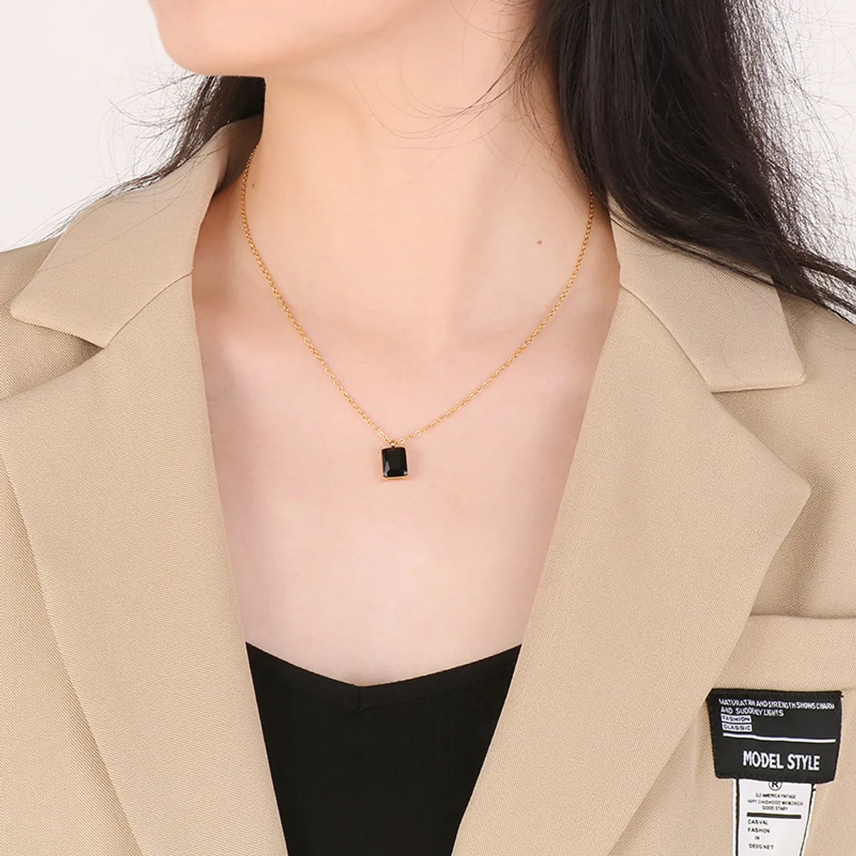 Luxurious Square Stainless Steel Inlay Zircon 18k Gold Plated Pendant Necklace