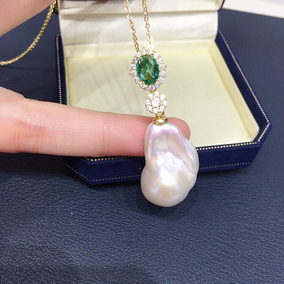 Luxury Inlaid Freshwater Pearl Pendant Necklace With Fish Tail Locke Alien Shape Copper Accessory