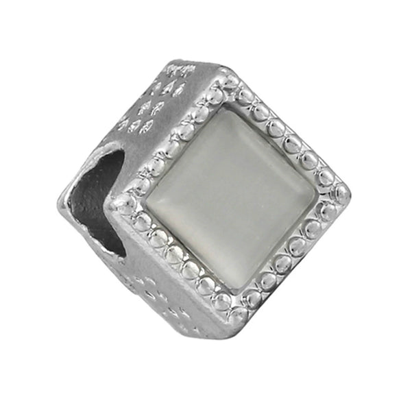 Luxury Silver Plated Beaded Bracelet Accessories With Metal Material Electroplating Process And Totem Pattern