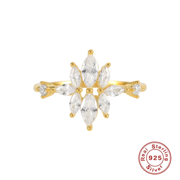 Luxury Women's Silver Ring With Geometric Design Electroplated For Engagement Wedding