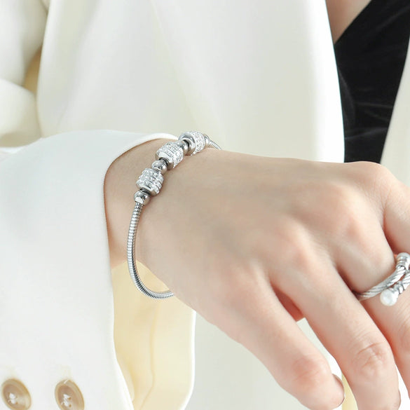 Magnet Suction Personality Design Inlaid Full Diamond Titanium Steel 18K Gold Plated Bracelet