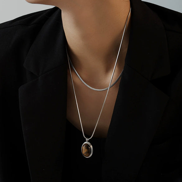 Maillard Style Autumn Winter Stacked Oval Tiger Eye Stone Pendant Necklace Light Luxury Stainless Steel Non Fading Regular Chain Electroplated