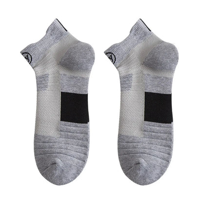 Men'S Simple Style Solid Color Polyester Cotton Polyester Ankle Socks A Pair