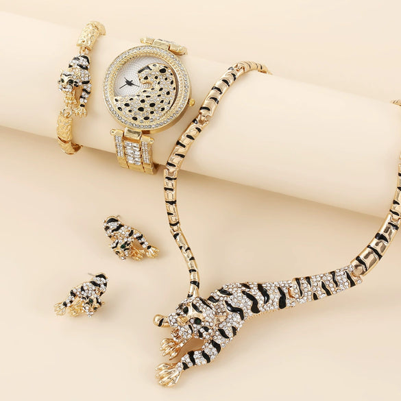 Men's Business Style Metal Case Stainless Steel Band Round Dial Quartz Watch With Animal Design And Diamond Set