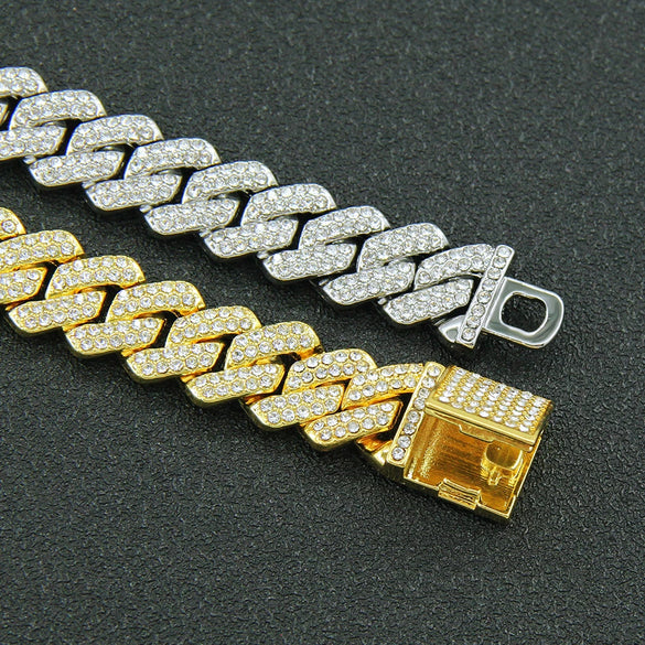 Men's Hiphop Alloy Cuban Chain Bracelet With Geometric Diamond Design