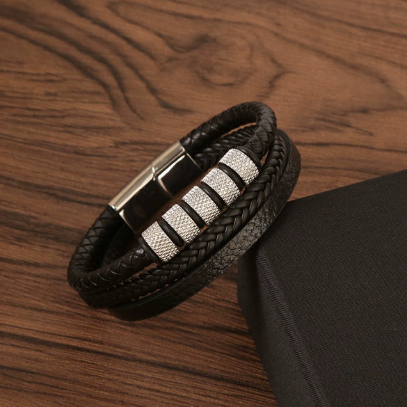 Men's Original Design Stainless Steel Handwoven Bracelet With Leather Magnetic Buckle