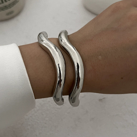 Metal Asymmetrical Lava Bracelet For Women Geometric Style Electroplated
