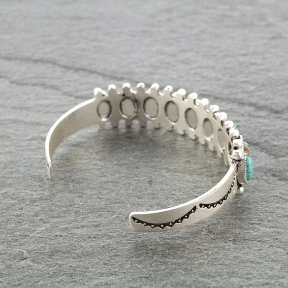 Metal Bohemian Style Turquoise Open Electroplated Bracelet With Retro Pattern For Female