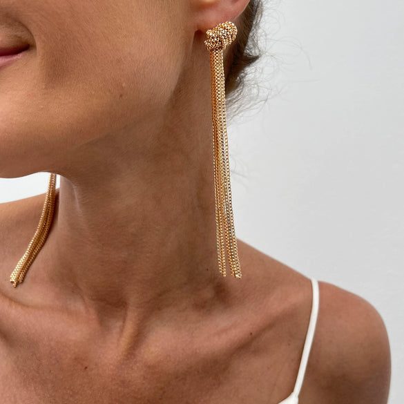 Metal Chain Geometric Knotted Tassel Necklace For Women With Electroplating