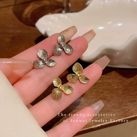 Metal Flower Earrings For Women Light Luxury Niche Retro Elegant Electroplated
